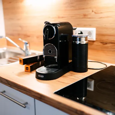 Zentrahome - Zentral Business Outlet Smarttv Balkon