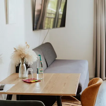 Apartamento Zentrahome - Zentral Business Outlet Smarttv Balkon Metzingen (Tubingen)